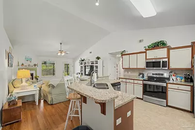 1792 Twin Pine Blvd, Gulf Breeze, FL 32563 - Photo 16