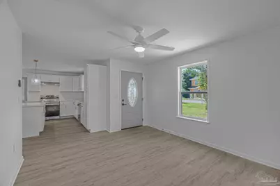 1802 W Godfrey St, Pensacola, FL 32501 - Photo 4