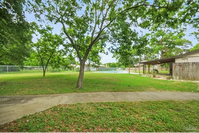 1450 E Burgess Rd, Pensacola, FL 32504 - Photo 22