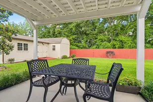 6097 Autumn Pines Cir, Pace, FL 32571 - Photo 10