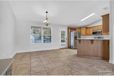 6050 Antelope St, Milton, FL 32570 - Photo 8