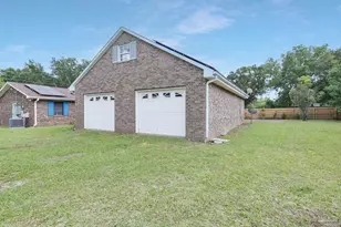 4411 Pace Ln, Pace, FL 32571 - Photo 14