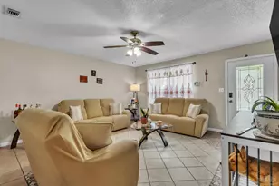1118 Bremen Ave, Pensacola, FL 32507 - Photo 2