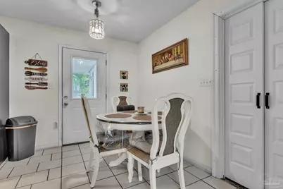 1118 Bremen Ave, Pensacola, FL 32507 - Photo 6