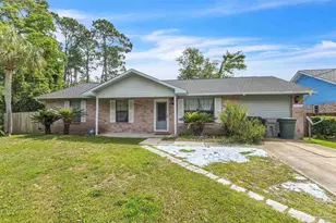 1118 Bremen Ave, Pensacola, FL 32507 - Photo 20