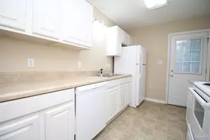 6845 Roundup Ln, Milton, FL 32570 - Photo 8