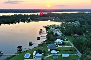 0000 Petersen Pt Rd, Milton, FL 32583 - Photo 1