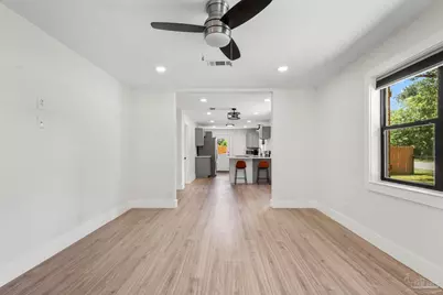 913 W Hernandez St, Pensacola, FL 32501 - Photo 4