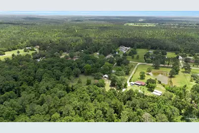 1450 Country Hills Dr, Cantonment, FL 32533 - Photo 68