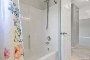 6646 Woodbury Forest Dr, Milton, FL 32583 - Photo 32