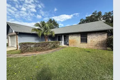 3872 Mariners Dr, Gulf Breeze, FL 32563 - Photo 2