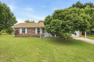 2703 Memphis Cir, Pensacola, FL 32526 - Photo 2