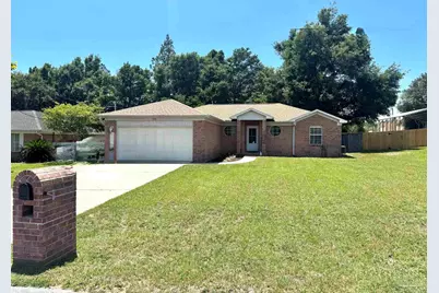 5848 Pebble Ridge Dr, Milton, FL 32583 - Photo 1