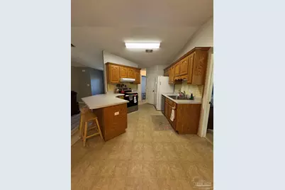 5848 Pebble Ridge Dr, Milton, FL 32583 - Photo 6