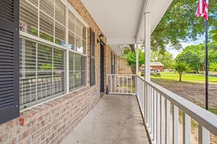 5412 Brandon Dr, Milton, FL 32570 - Photo 2