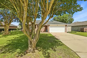 2129 Coral Creek Dr, Pensacola, FL 32506 - Photo 6