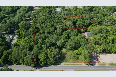 136 E Johnson Ave, Pensacola, FL 32514 - Photo 1