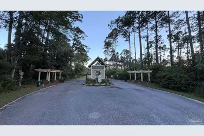 1062 Oyster Bay Dr, Milton, FL 32583 - Photo 8