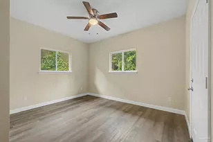 2303 N Spring St, Pensacola, FL 32501 - Photo 14