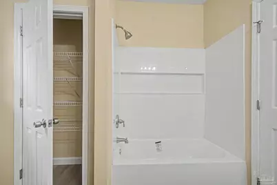 2303 N Spring St, Pensacola, FL 32501 - Photo 22
