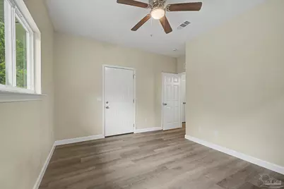 2303 N Spring St, Pensacola, FL 32501 - Photo 16