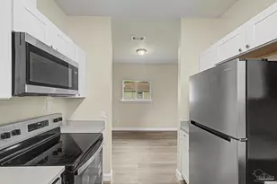 2303 N Spring St, Pensacola, FL 32501 - Photo 10
