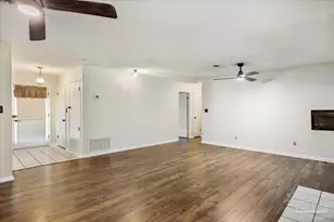 5637 Camellia Ave, Milton, FL 32570 - Photo 6