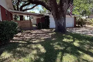 6107 Confederate Dr, Pensacola, FL 32503 - Photo 12