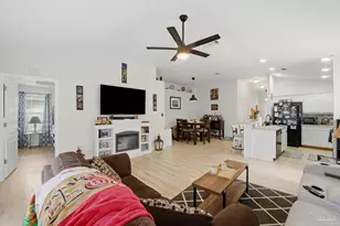 145 Creekview Dr, Pensacola, FL 32503 - Photo 16