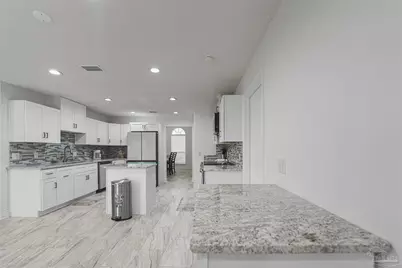 7010 Plank Dr, Pensacola, FL 32526 - Photo 4