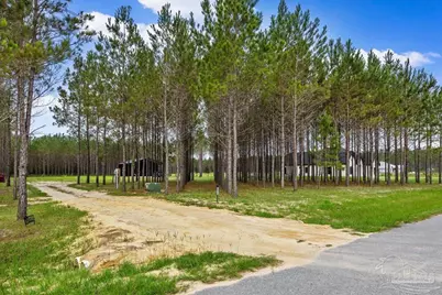 8975 Sage Forest Ln, Pace, FL 32571 - Photo 8