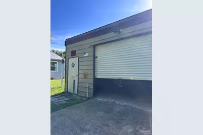 116 SE Gilliland Rd, Pensacola, FL 32507 - Photo 18