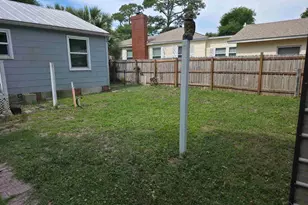 116 SE Gilliland Rd, Pensacola, FL 32507 - Photo 6