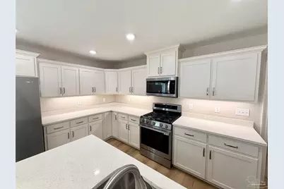5245 Burt Ln, Pace, FL 32571 - Photo 6