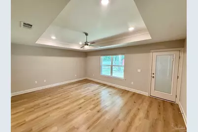 5245 Burt Ln, Pace, FL 32571 - Photo 12