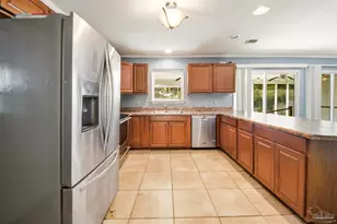 41 N 71st Ave, Pensacola, FL 32506 - Photo 12
