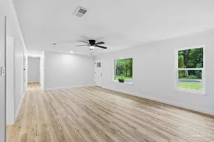 10598 Kansas Ave, Milton, FL 32583 - Photo 8