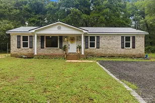 10598 Kansas Ave, Milton, FL 32583 - Photo 2
