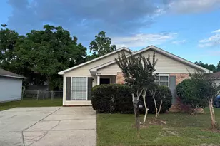 408 Shadow Way Ln, Pensacola, FL 32506 - Photo 2