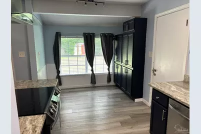 8748 Hollingsworth Ave, Pensacola, FL 32534 - Photo 10