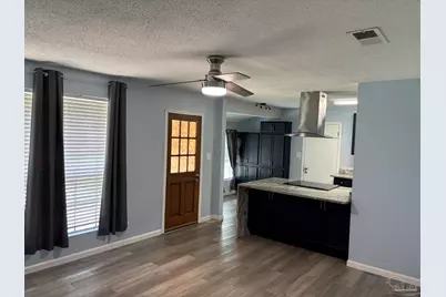 8748 Hollingsworth Ave, Pensacola, FL 32534 - Photo 12