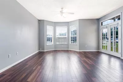 13 SE Chatelaine Cir, Fort Walton Beach, FL 32548 - Photo 6