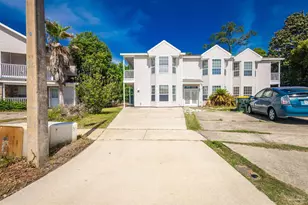 13 SE Chatelaine Circle, Fort Walton Beach, FL 32548 - Photo 1