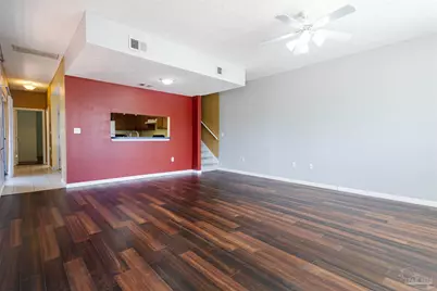 13 SE Chatelaine Cir, Fort Walton Beach, FL 32548 - Photo 4