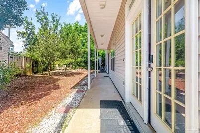 13 SE Chatelaine Cir, Fort Walton Beach, FL 32548 - Photo 2