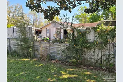 3800 University St, Pace, FL 32571 - Photo 2