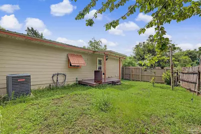 6520 Skyline Dr, Milton, FL 32570 - Photo 36