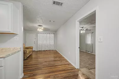 6520 Skyline Dr, Milton, FL 32570 - Photo 8