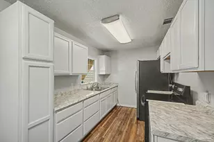 6520 Skyline Dr, Milton, FL 32570 - Photo 12
