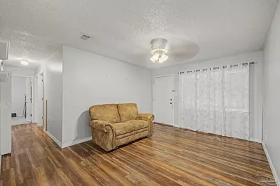 6520 Skyline Dr, Milton, FL 32570 - Photo 6